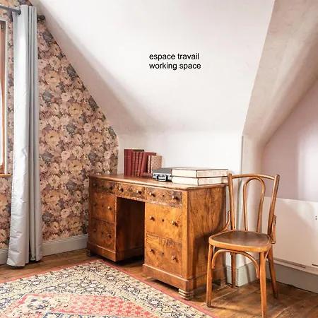 La Maison De De Et Son Jardin Feriehus *