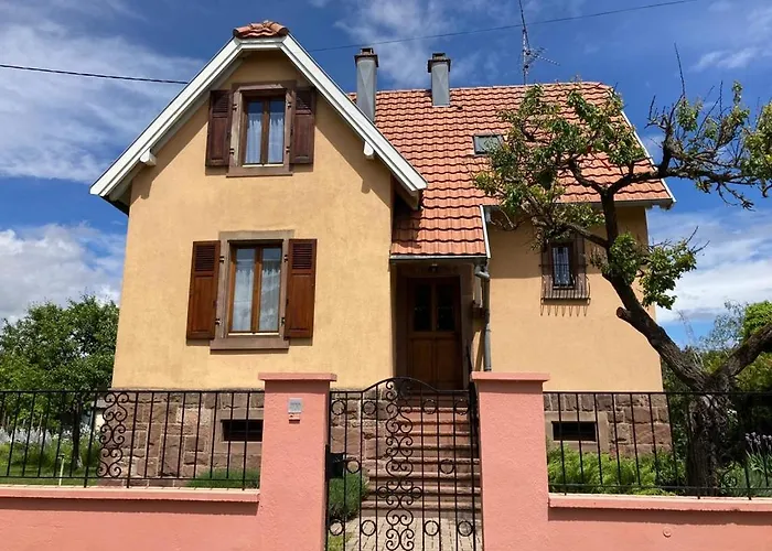La Maison De De Et Son Jardin Tatil Evi